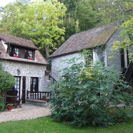 Le Noyer